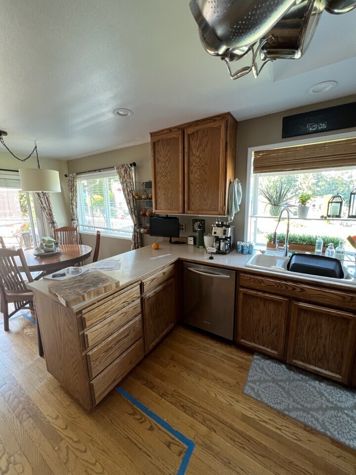 Before kitchen remodel